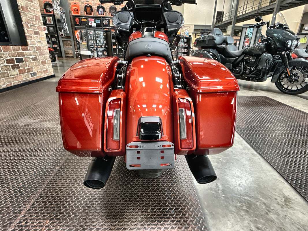 Road Glide®