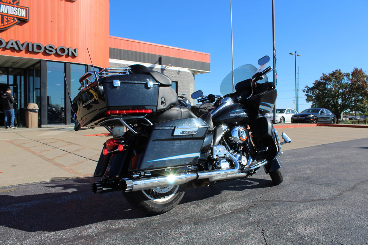 Road Glide® Custom