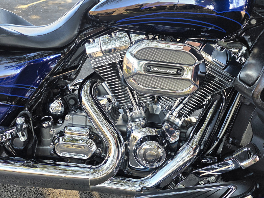 CVO® Street Glide®