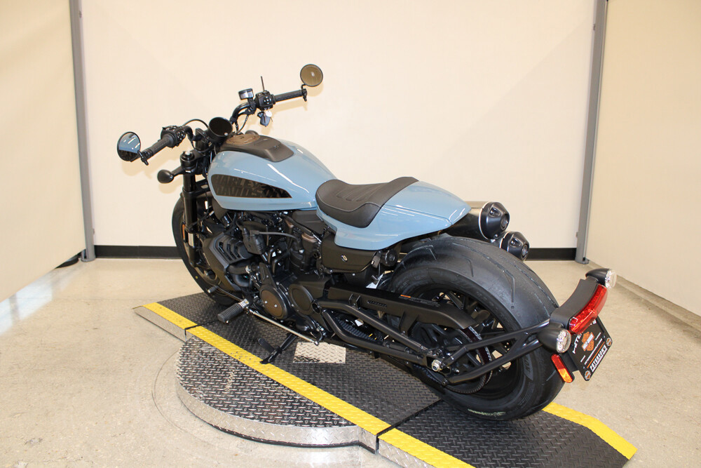 Sportster® S