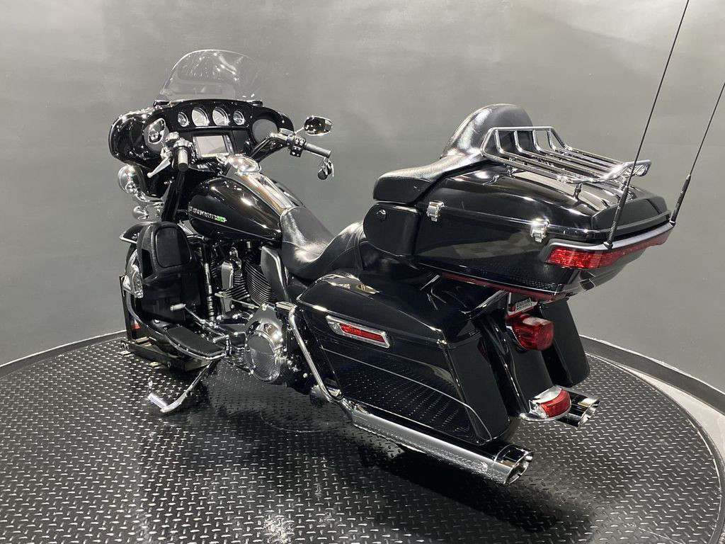 Electra Glide® Ultra Limited® Low