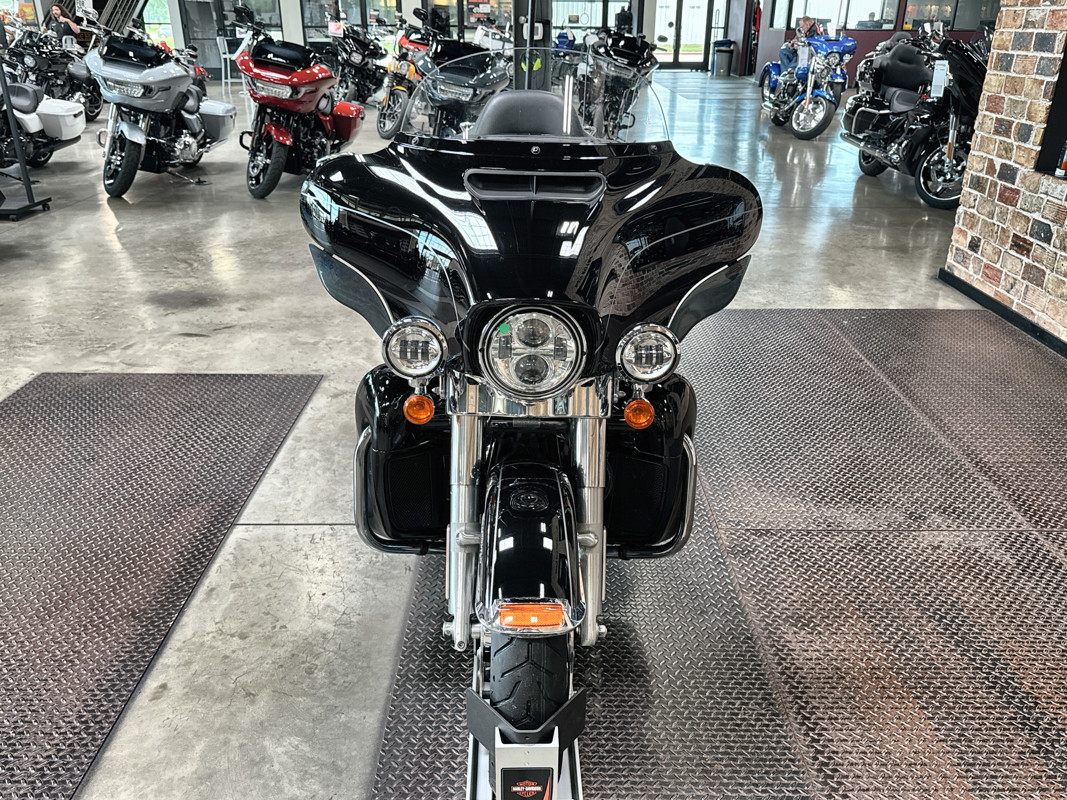 Electra Glide® Ultra Limited® Low