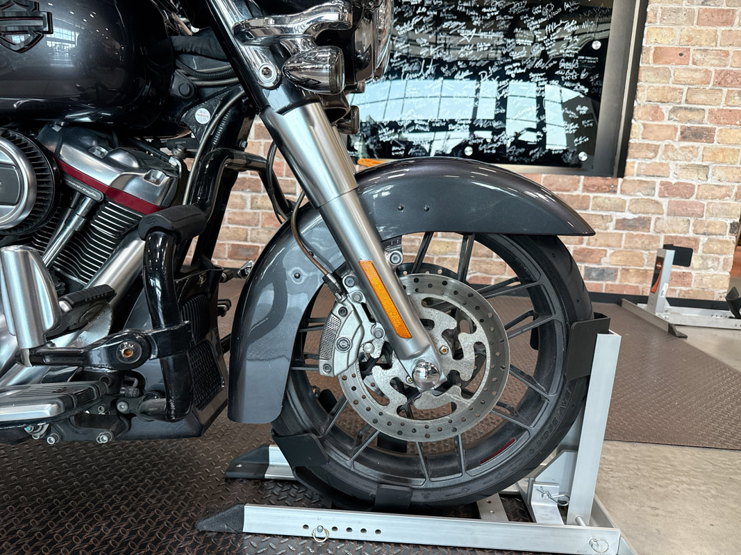 CVO® Street Glide®