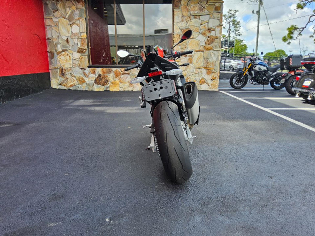 Tuono V4 1100 Factory