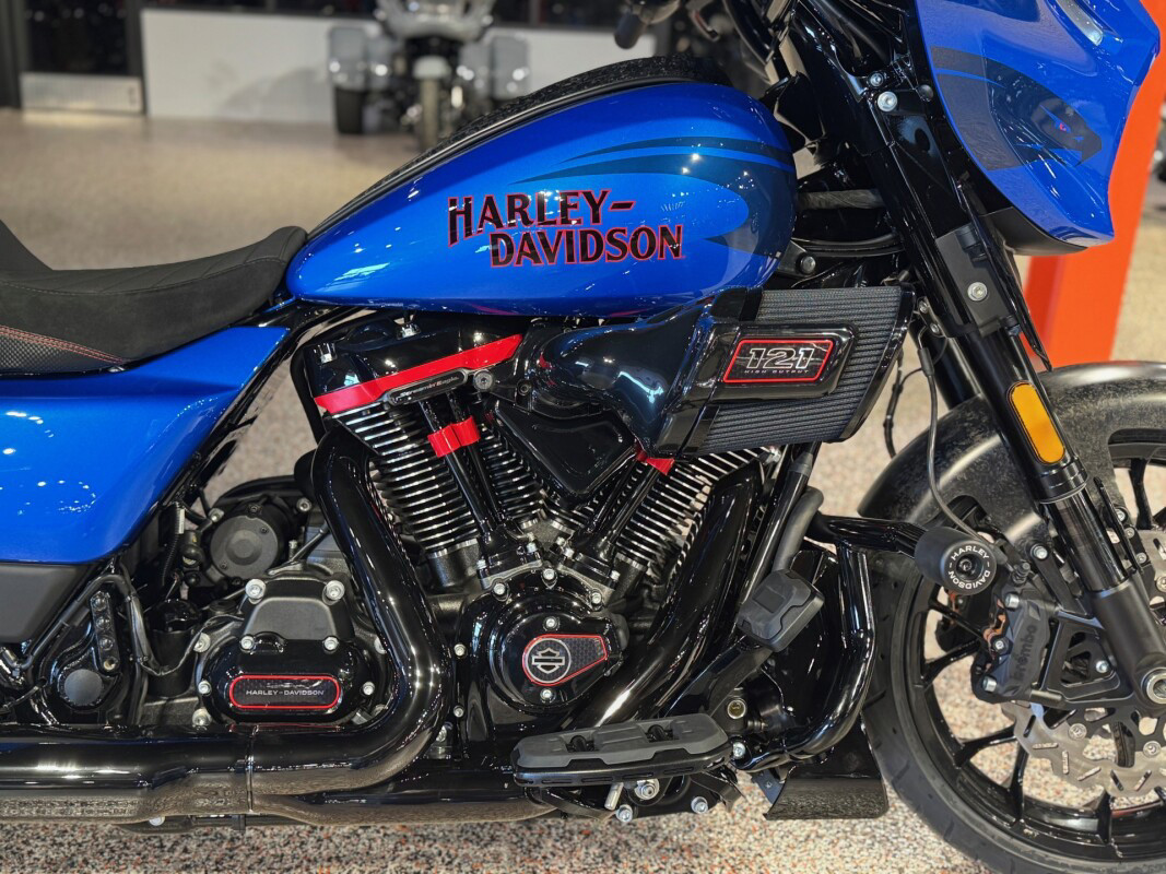 CVO® Street Glide® ST