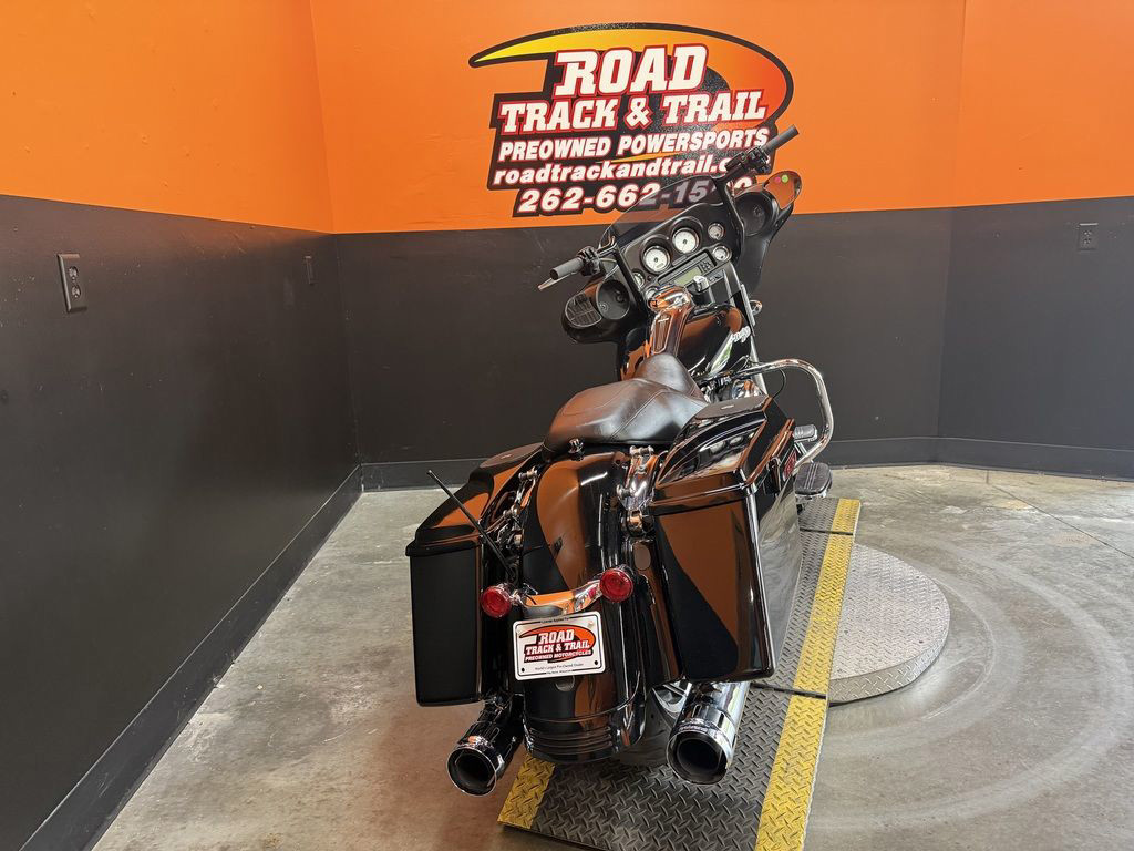 Street Glide®
