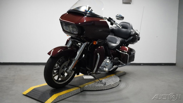 Road Glide® Ultra