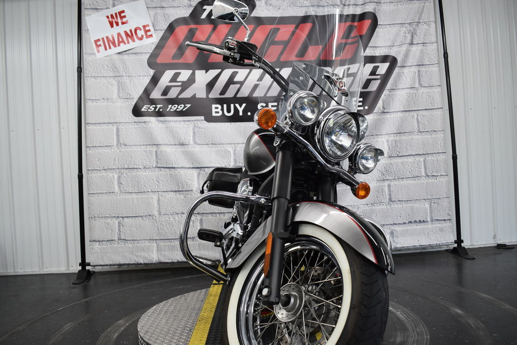 Vulcan® 900 Classic