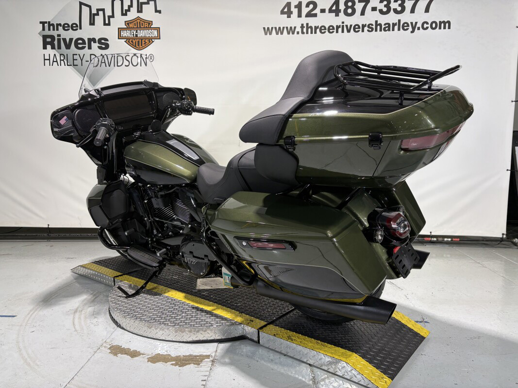 Street Glide® Limited