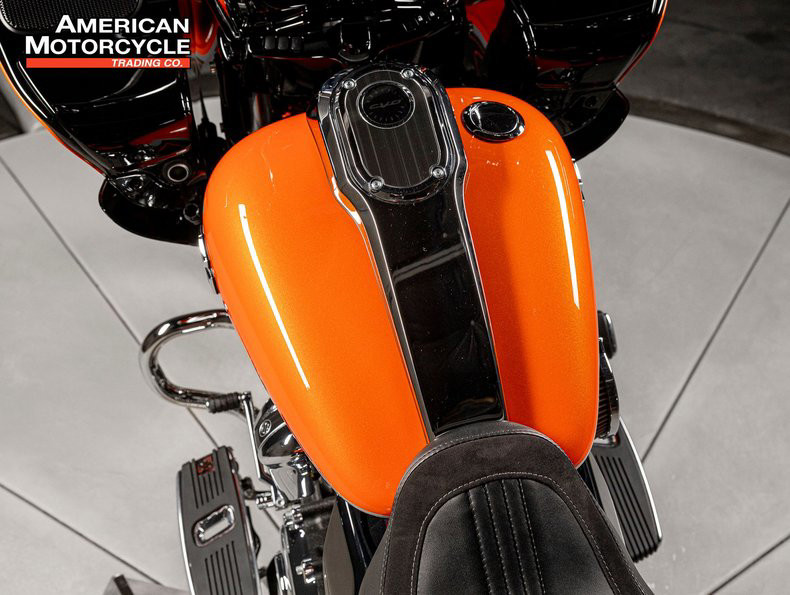 CVO® Road Glide®