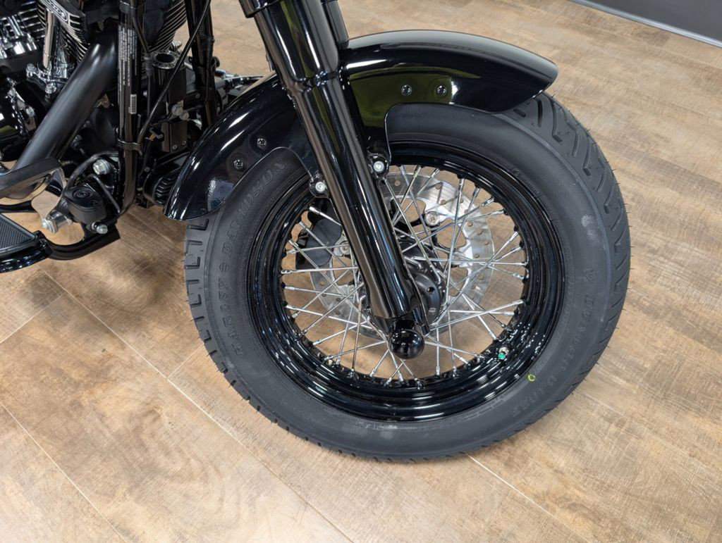 Softail® Slim® S