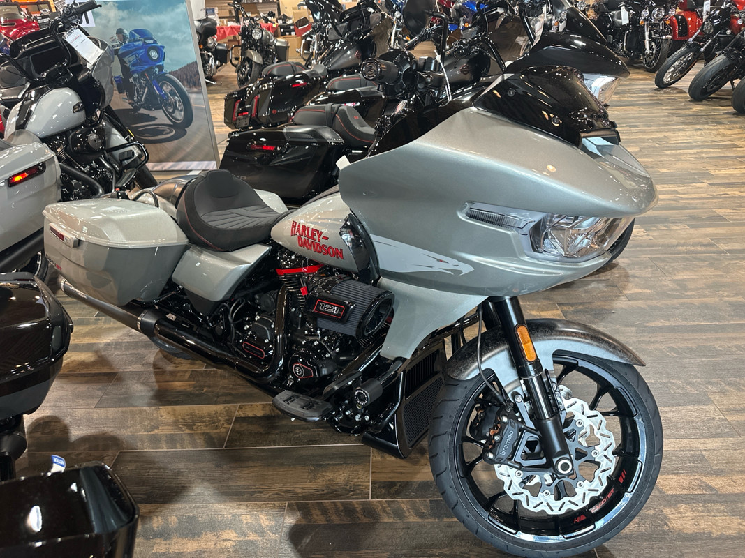 CVO® Road Glide® ST