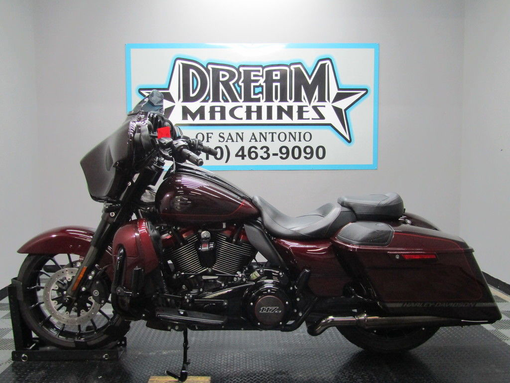 CVO® Street Glide®