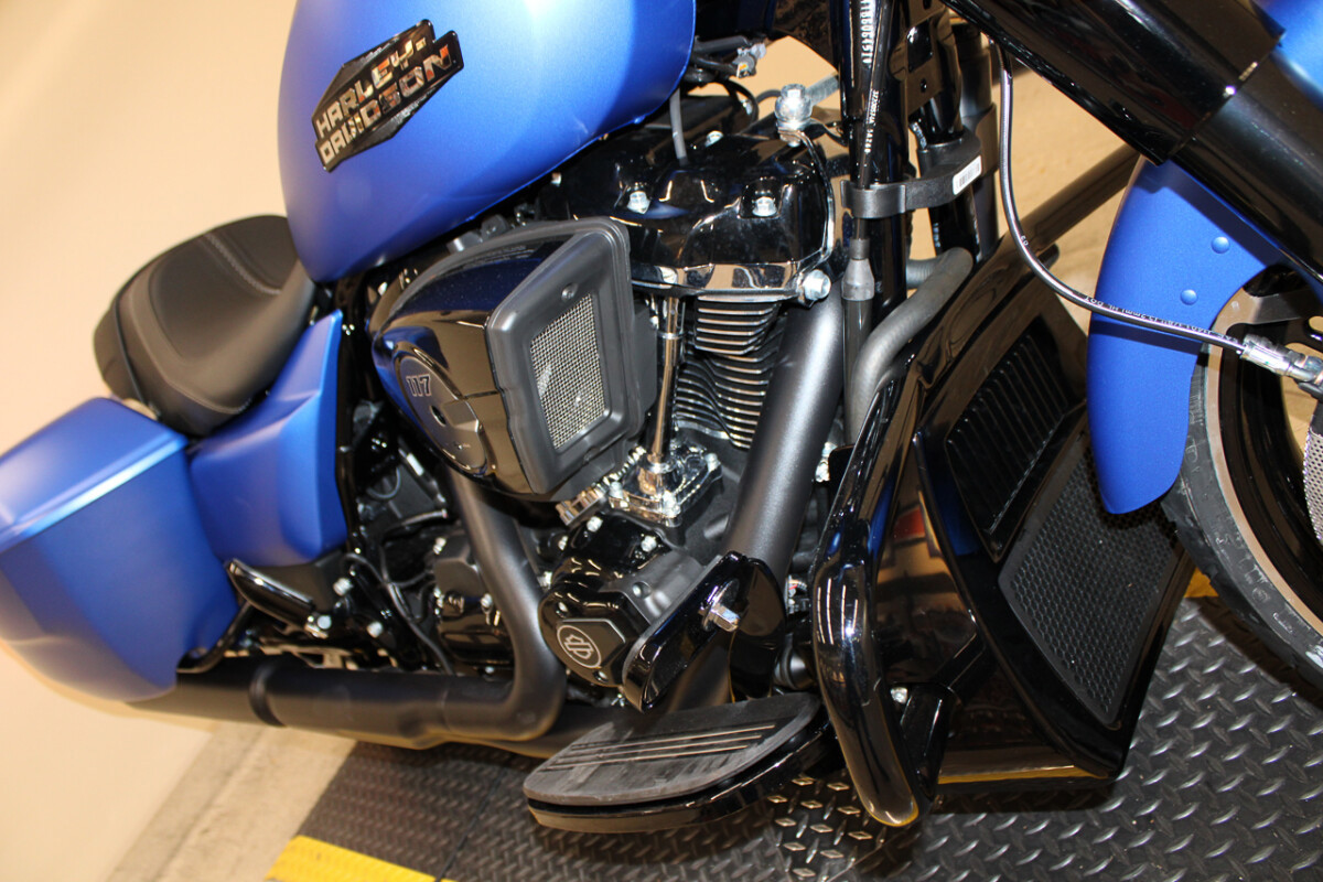 Street Glide®