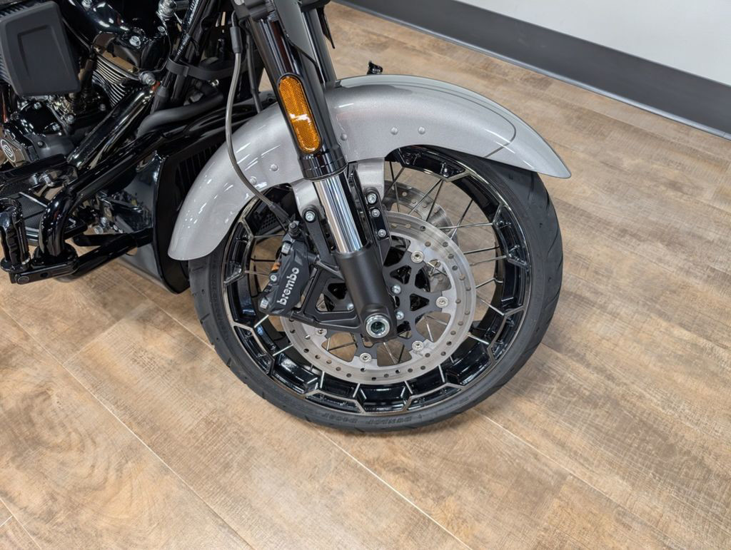 CVO® Street Glide®