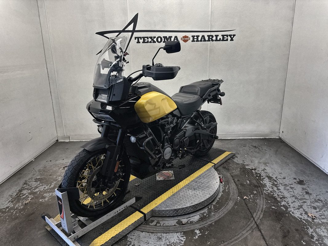 Pan America® 1250 Special