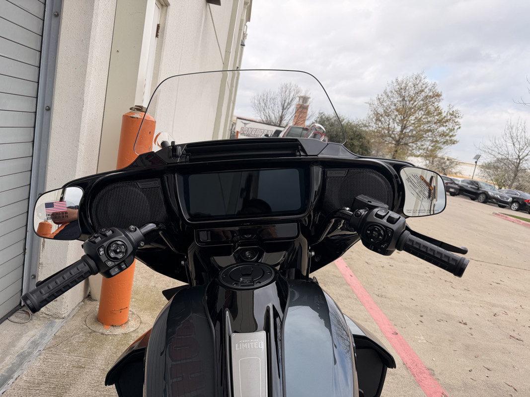 Street Glide® Limited
