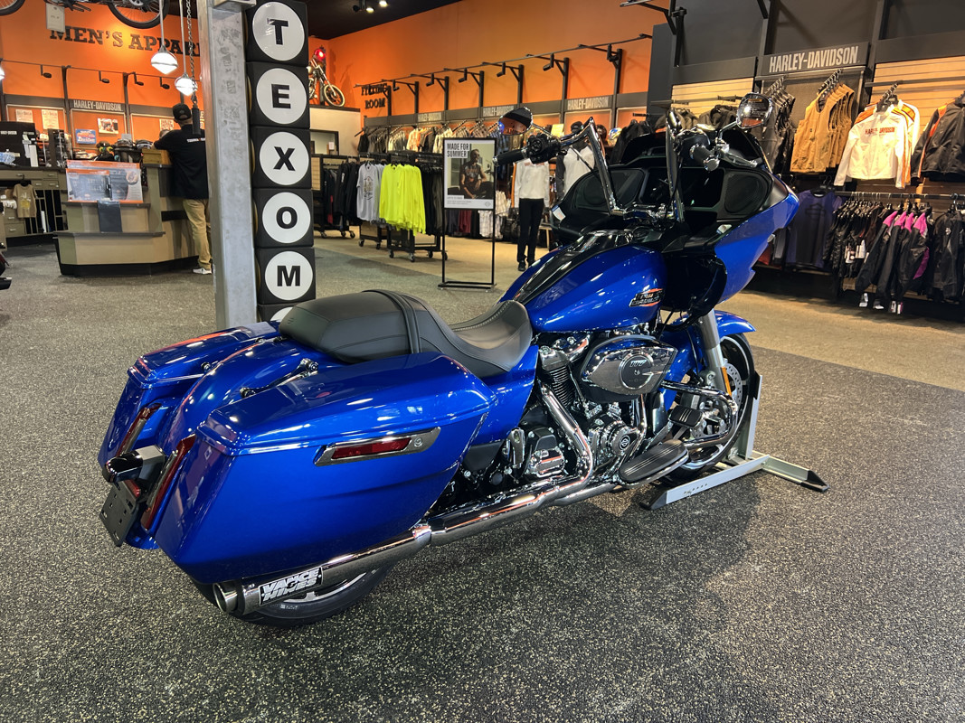 Road Glide®