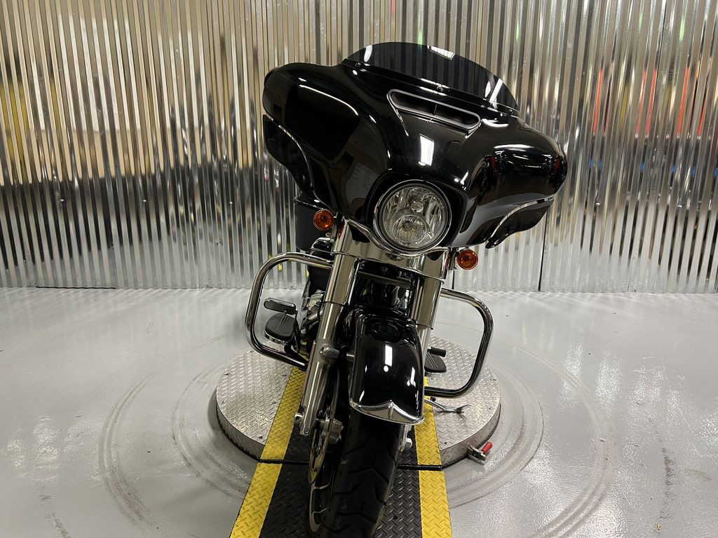 Street Glide®