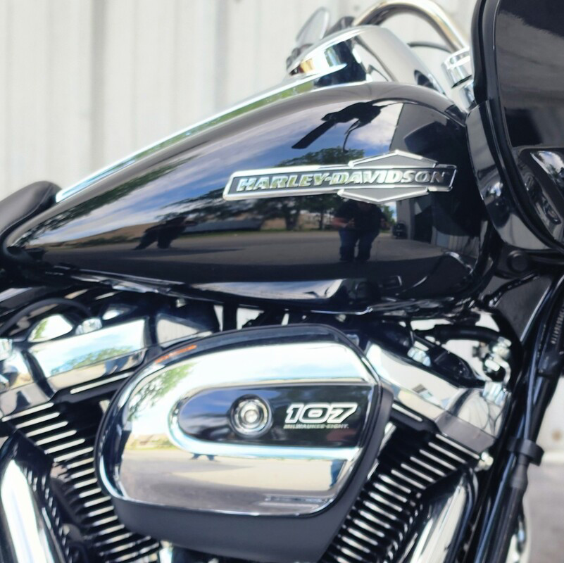 Road Glide®