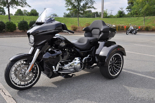 Street Glide® 3 Limited
