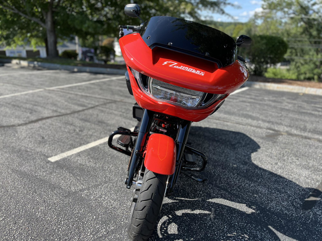 Road Glide®