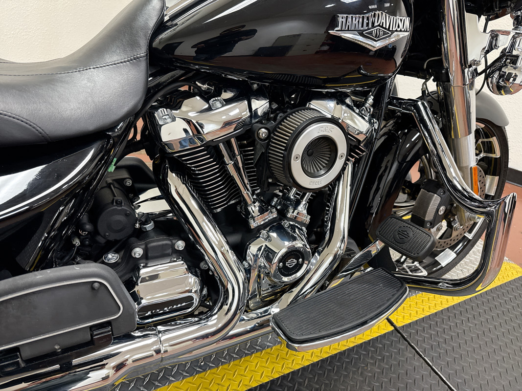 Road King®