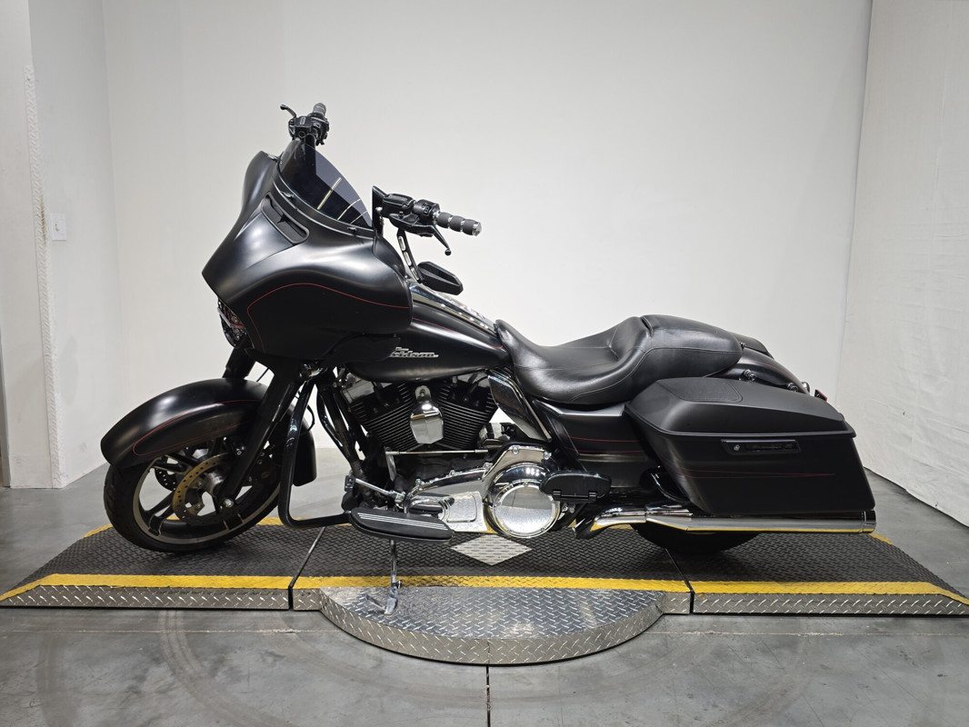 Street Glide® Special