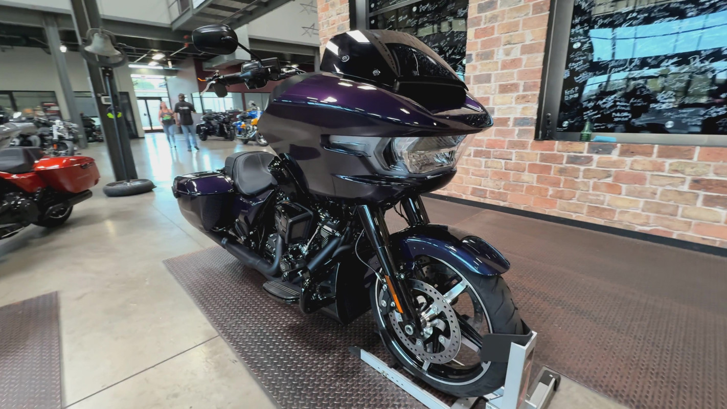 Road Glide®