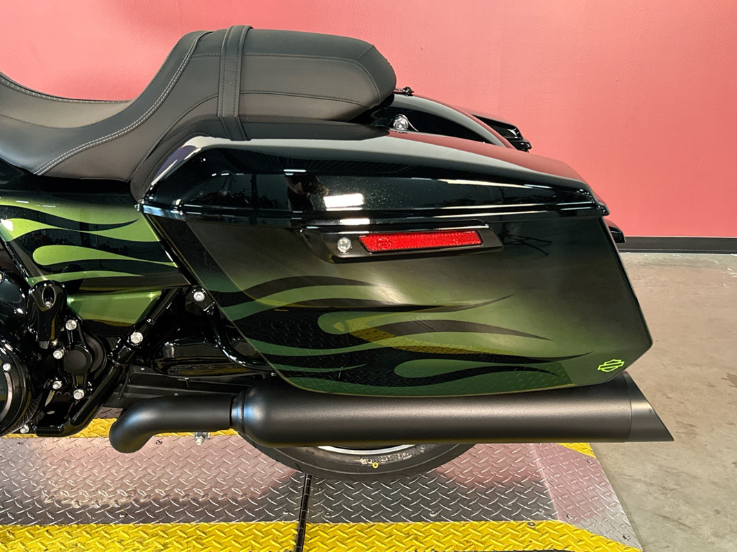Road Glide®