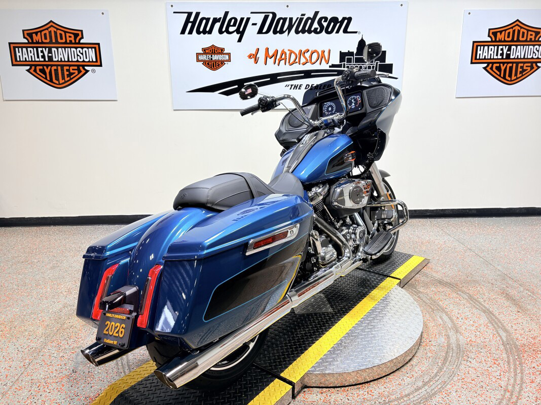 Road Glide®