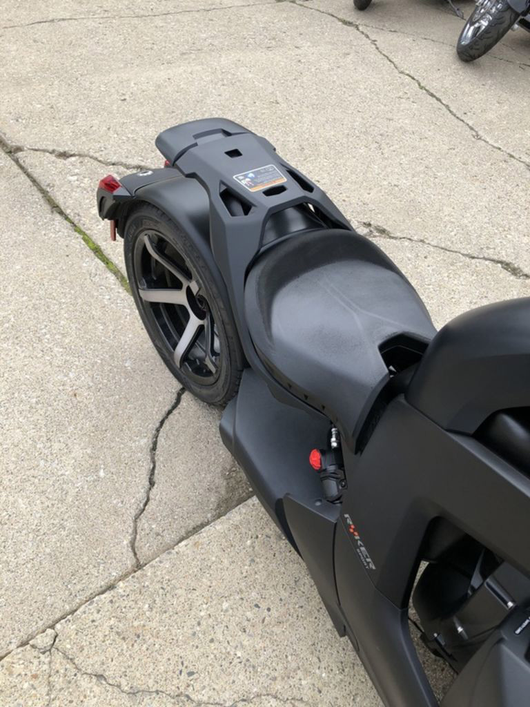 Ryker 900 Sport