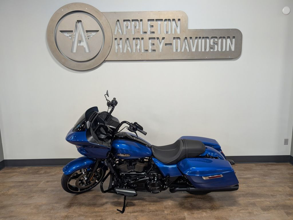 Road Glide®
