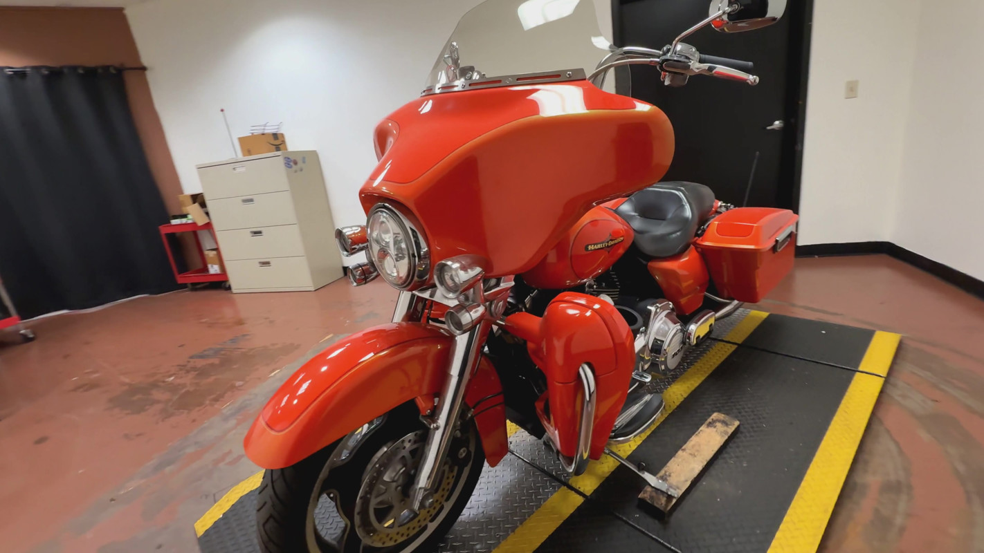 Street Glide®