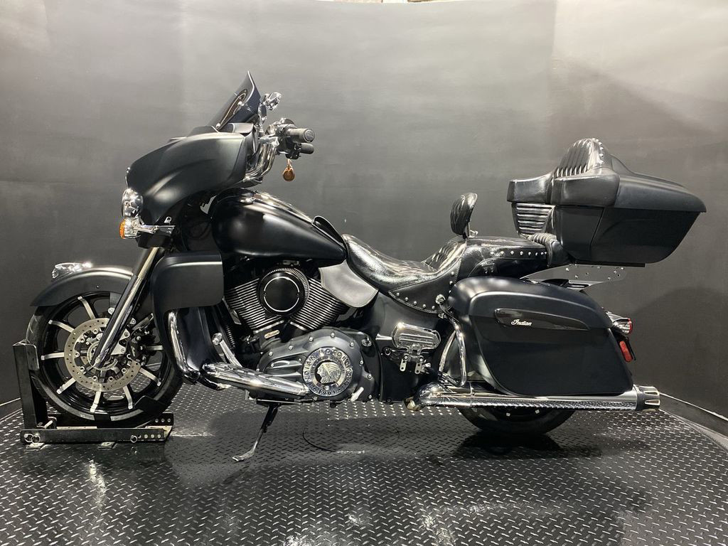 Roadmaster Dark Horse