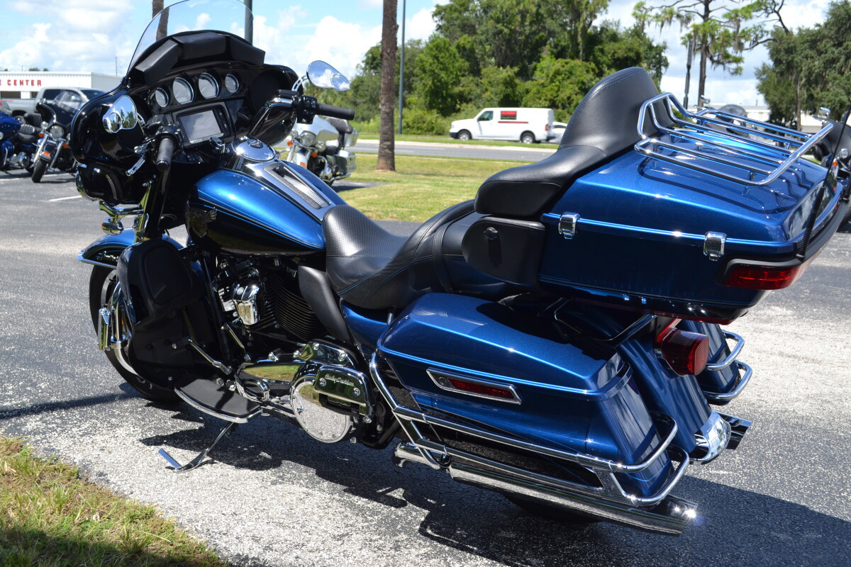 Electra Glide® Ultra® Limited 115th Anniversary