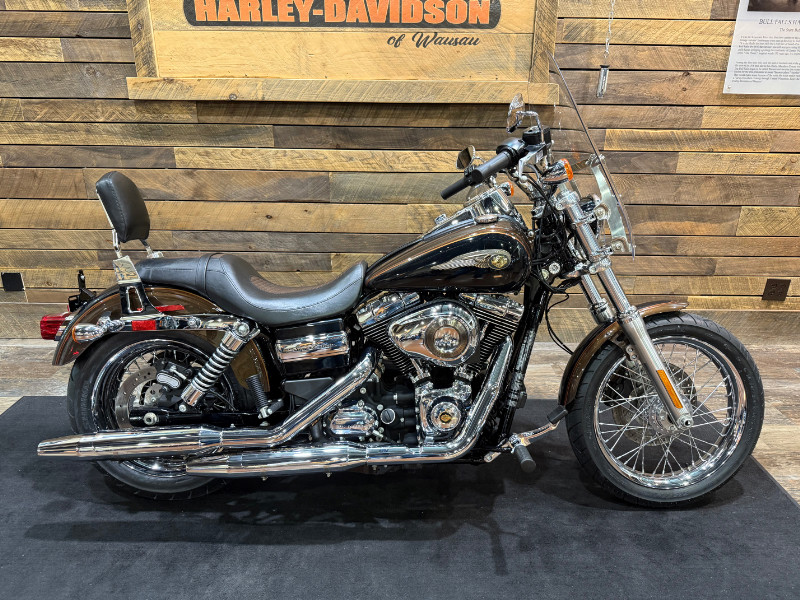 Dyna® Super Glide® Custom 110th Anniversary
