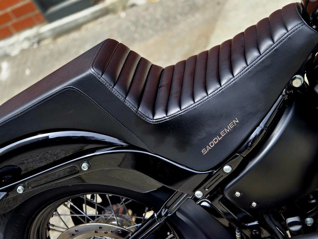 Softail® Street Bob®