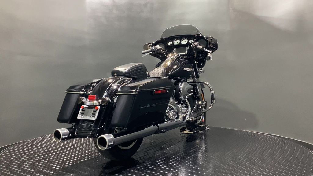 Street Glide® Special