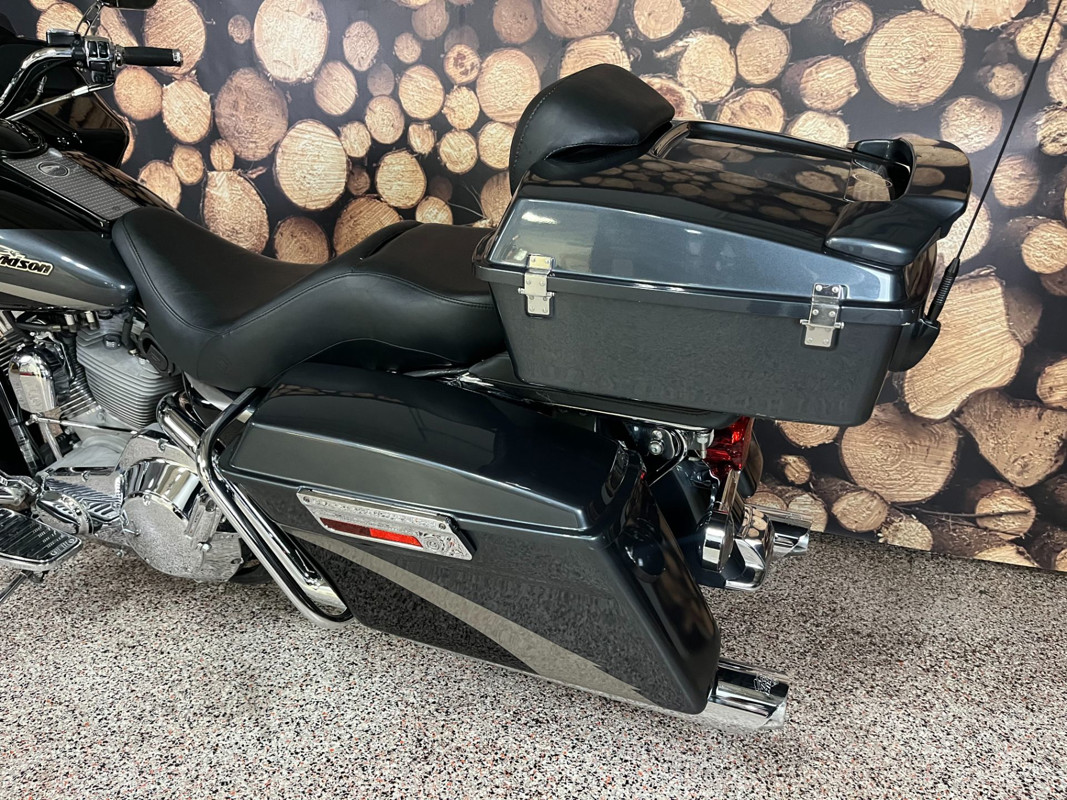 Road Glide®