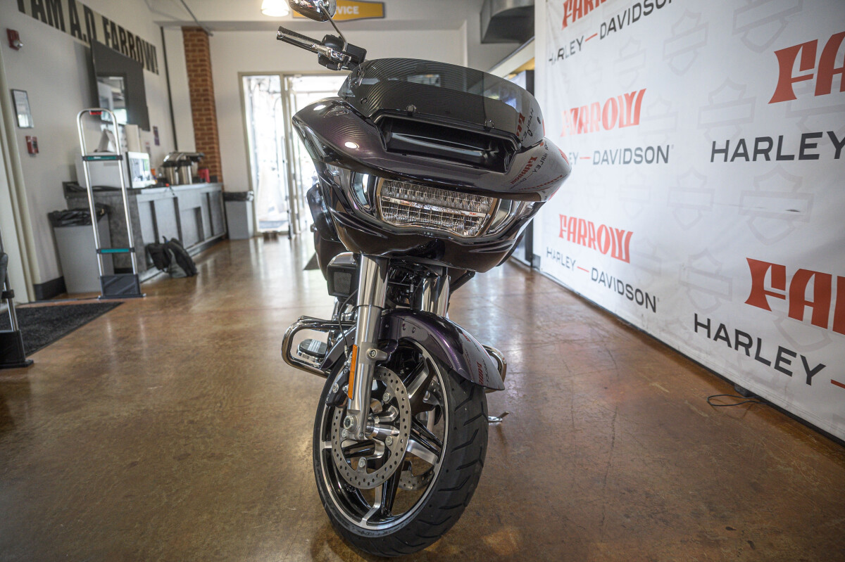Road Glide®