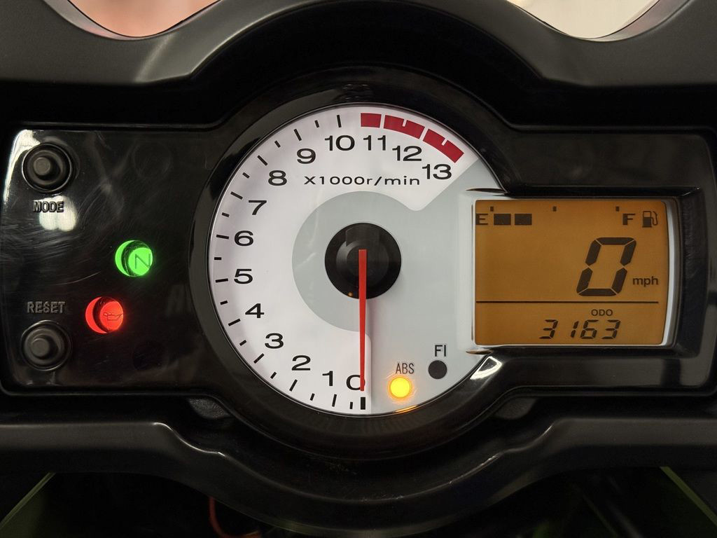 Versys® ABS