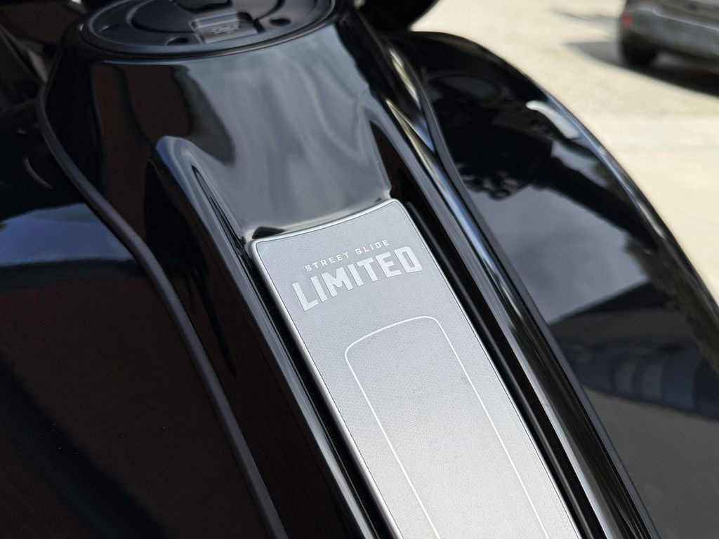 Street Glide® Limited