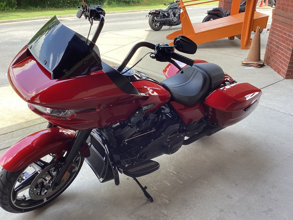 Road Glide®