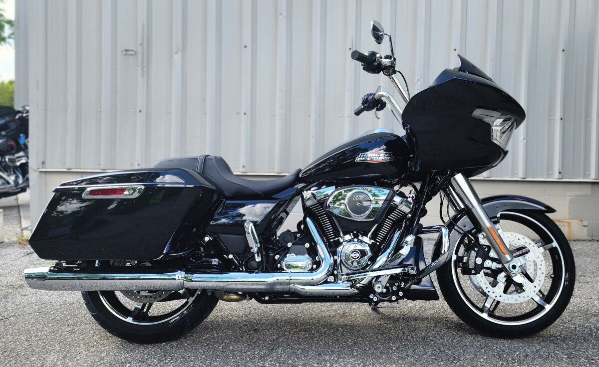Road Glide®