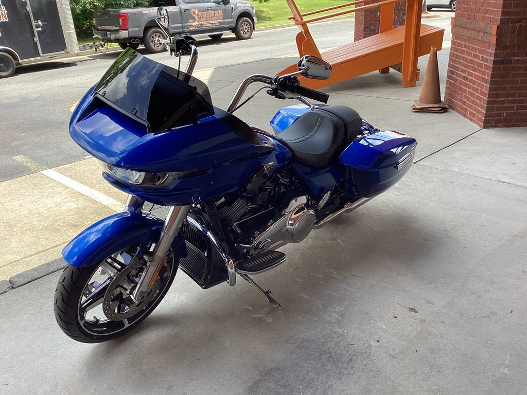 Road Glide®