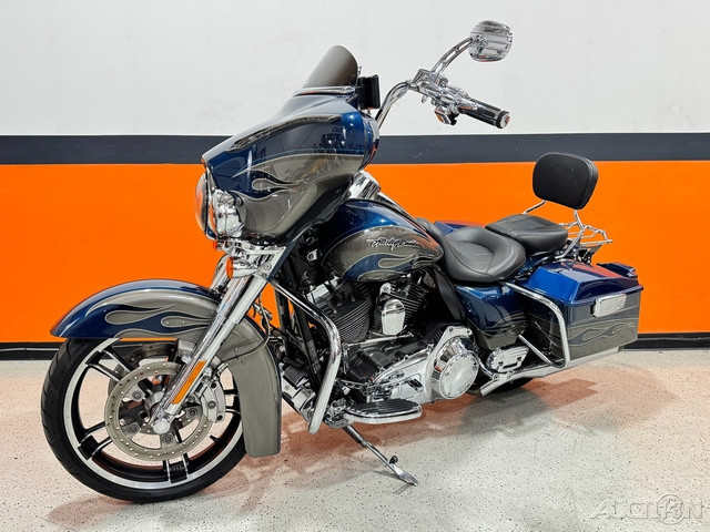 CVO® Ultra Classic® Electra Glide® 