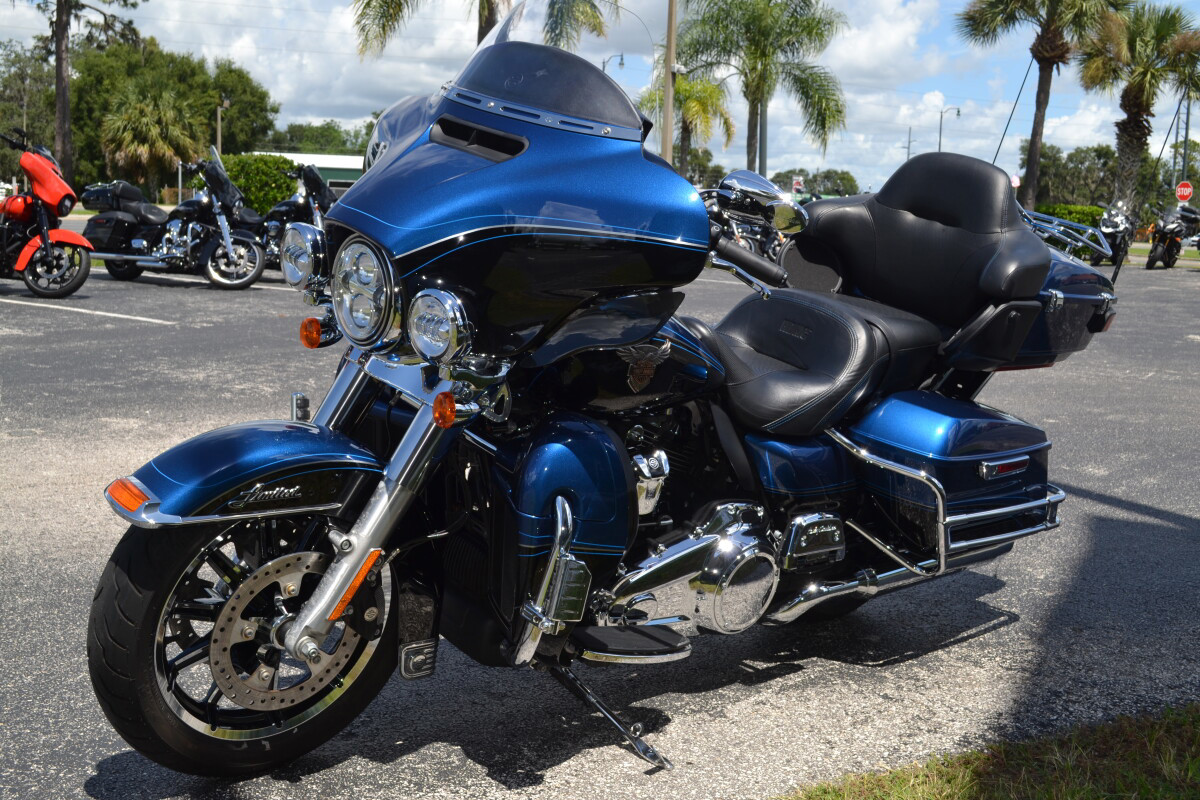 Electra Glide® Ultra® Limited 115th Anniversary