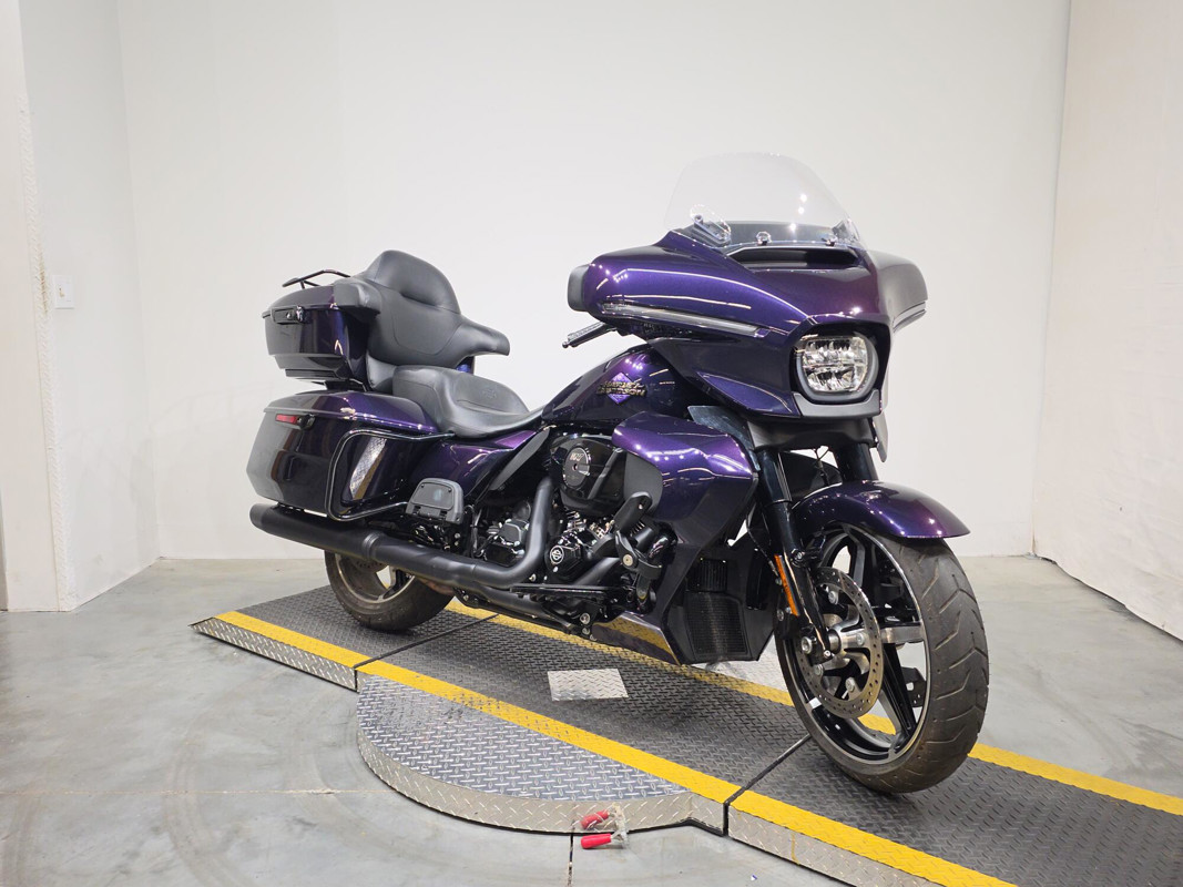 Street Glide® Ultra