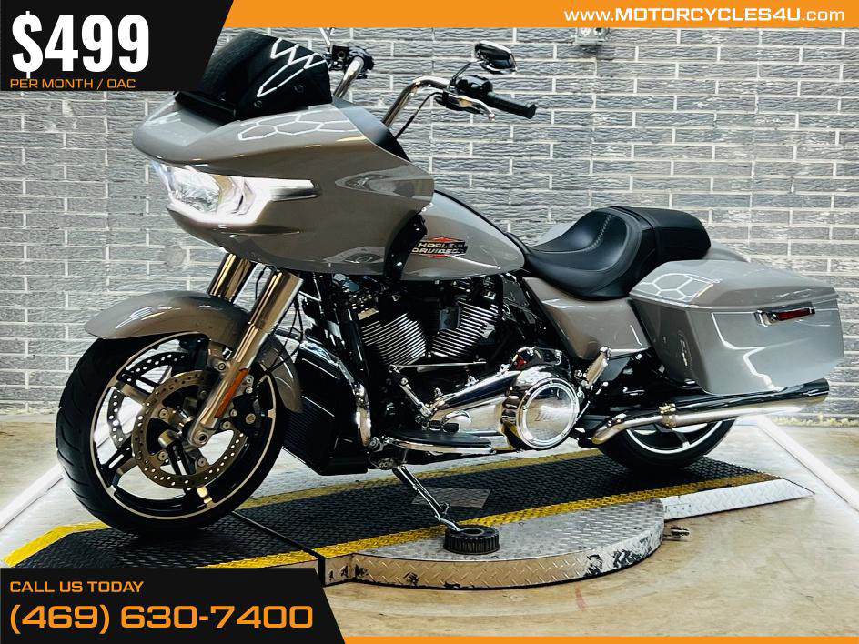 Road Glide®